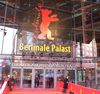 Blick auf den Eingangsbereich des Berlinale Palastes (Theater am Potsdamer Platz)